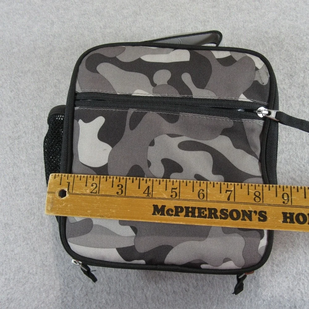 Pottery Barn Kids Lunch Box OS Gray Camo Insulated‎ Lunch Bag Pockets